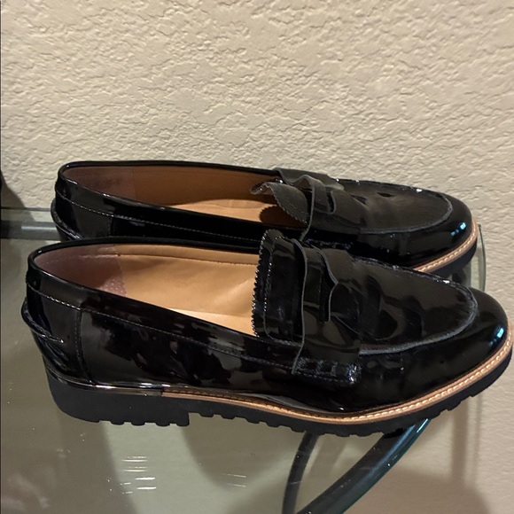 Franco Sarto Black Patent Leather Loafers - Picture 1 of 5